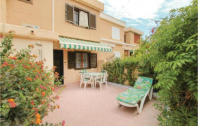 Three-Bedroom Holiday Home in Torrevieja, Torrevieja